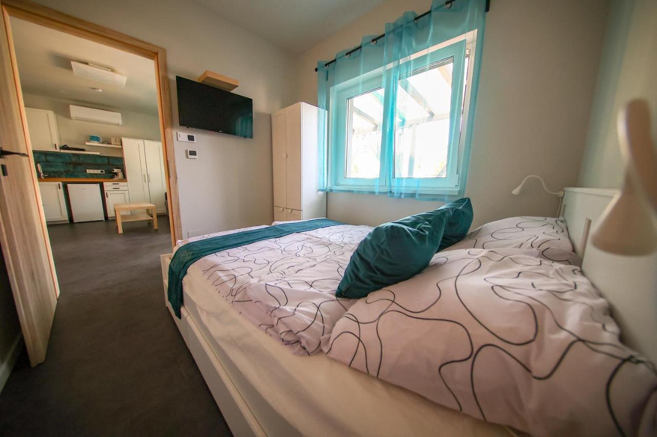 Hori Homes Apartman Сиофок Екстериор снимка